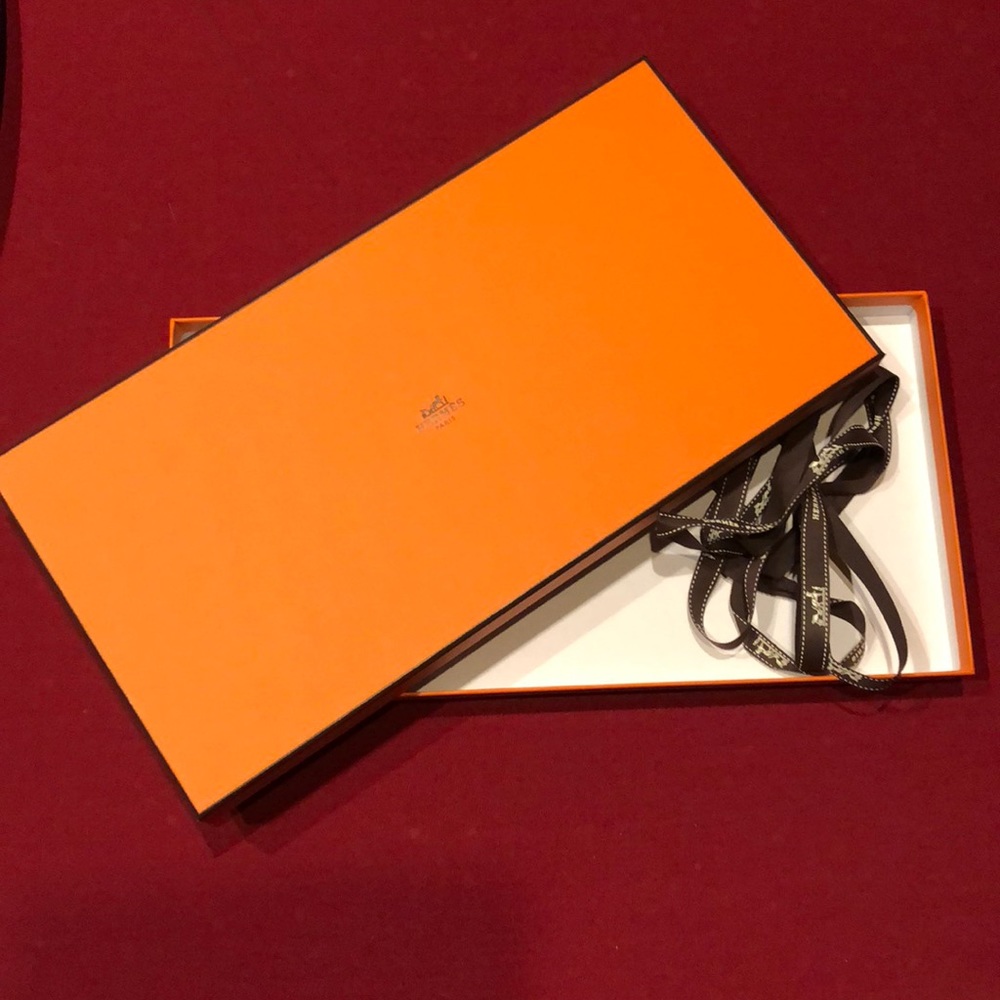 Hermes Gift Box Authentic Ribbon MINT Condition
